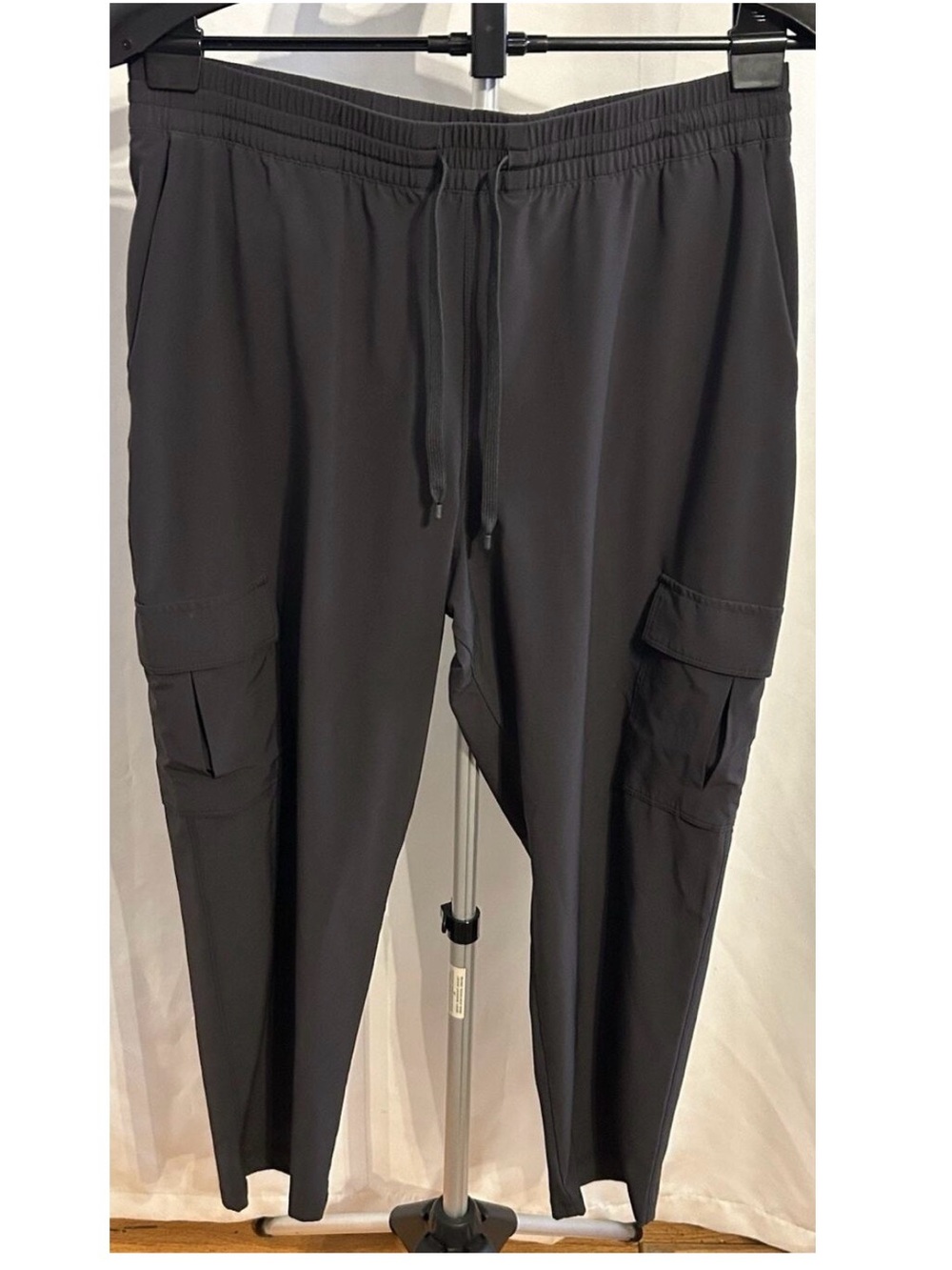 Patagonia Men's Black Cargo Joggers Sweatpants (24 inch length)